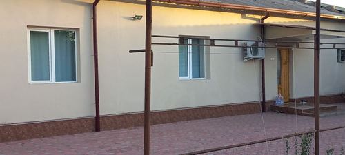 5-комнатный дом, 400 м²