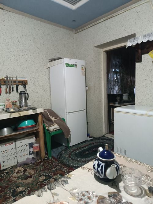 5-комнатный дом, 900 м²