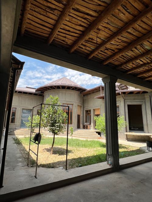 8-комнатный дом, 500 м²