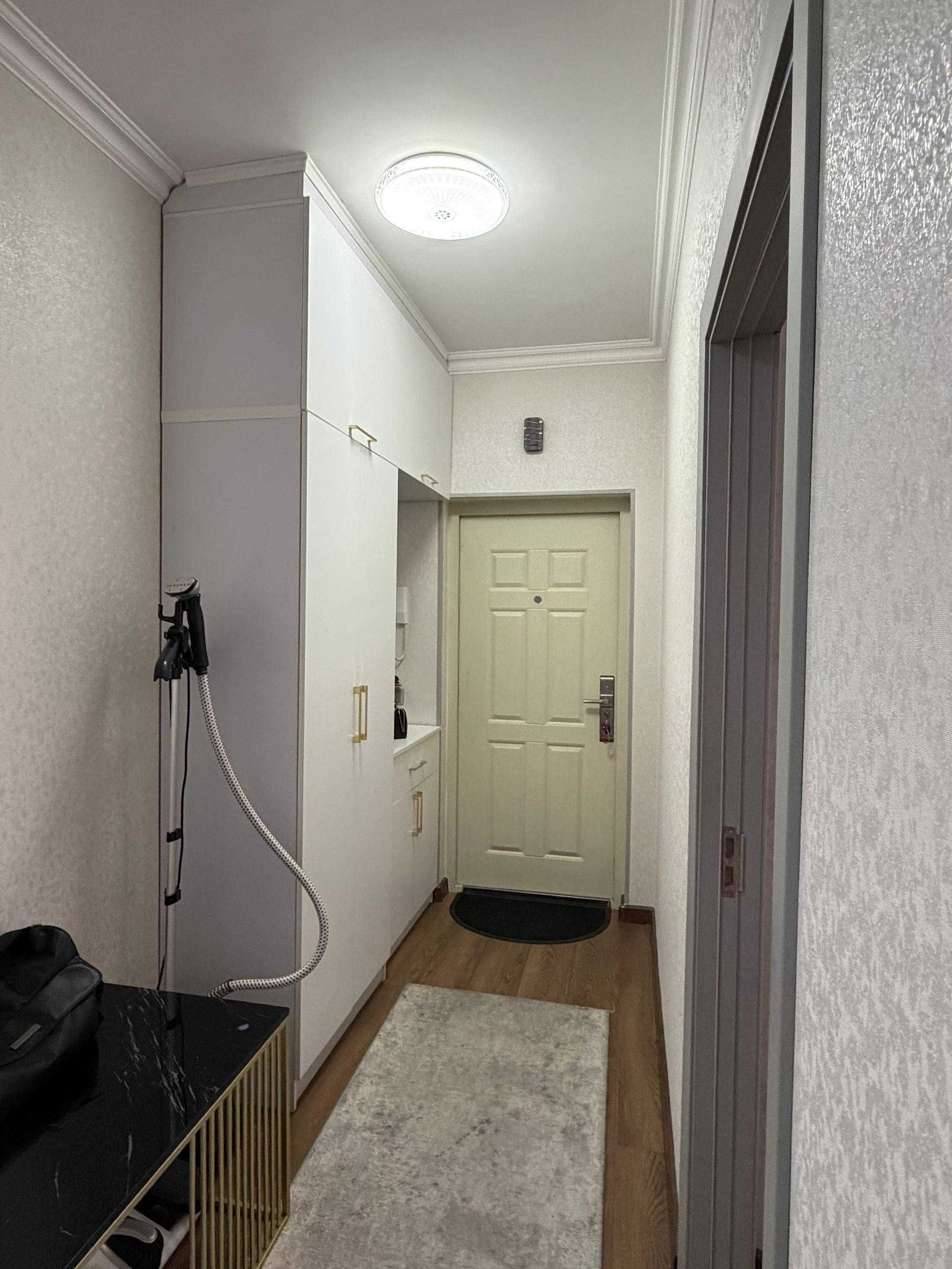2-комнатная квартира, 54 м², 2/9 эт, Ташкент, Алмазарский район, на продажу