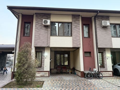 4-комнатный таунхаус, 140 м²