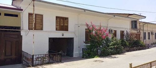 7-room house, 220 m²