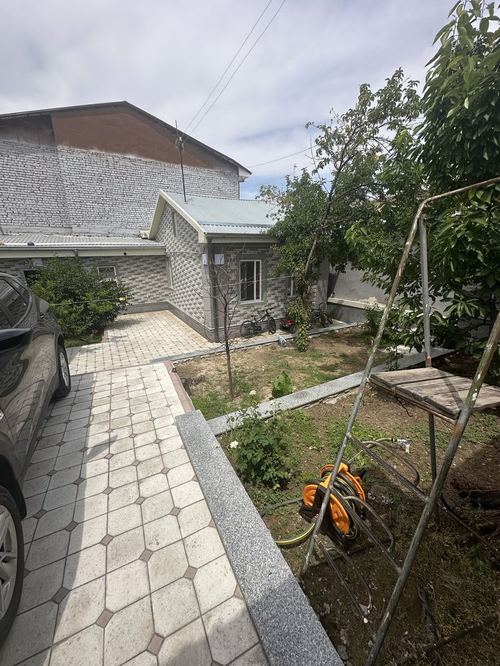 3-комнатный дом, 223 м²