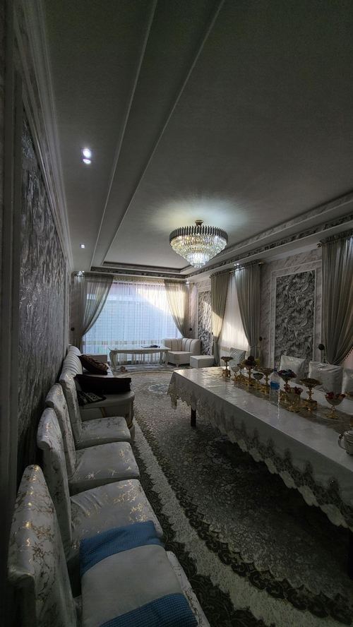 7-комнатный дом, 400 м²