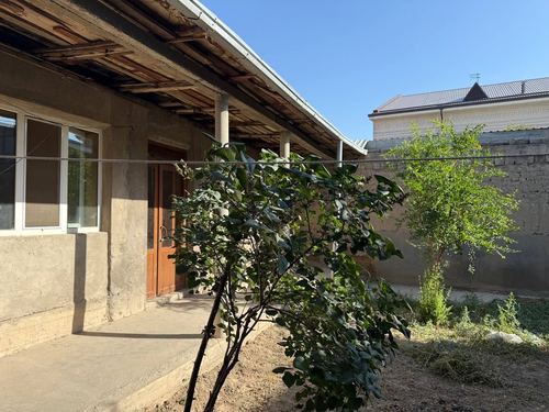 7-xonali uy, 235 m²