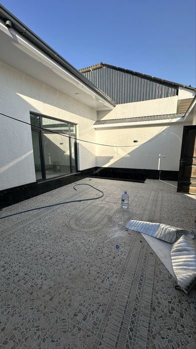 5-xonali uy, 200 m²