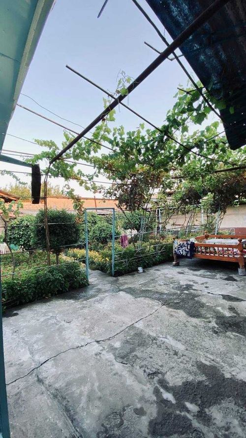 2-комнатная часть дома, 300 м²