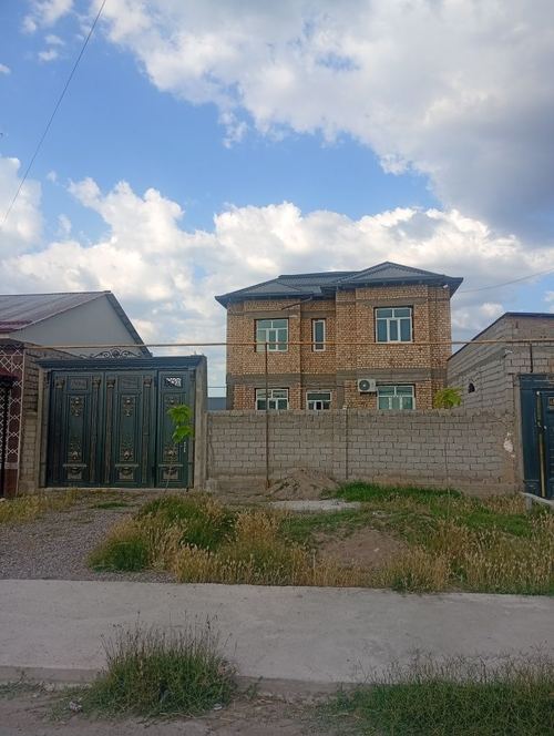7-room cottage, 300 m²