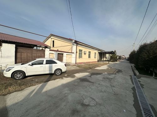 5-комнатный дом, 180 м²