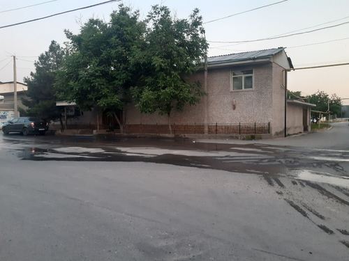 8-room house, 370 m²