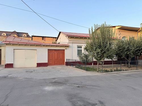 6-xonali uy, 400 m²