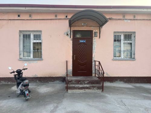 3-room house, 200 m²