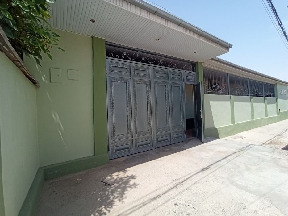 6-room house, 400 m², Gulistan, for sale