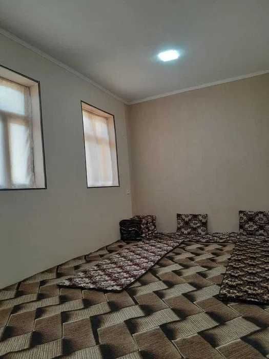 4-комнатный дом, 400 м², Термез, на продажу