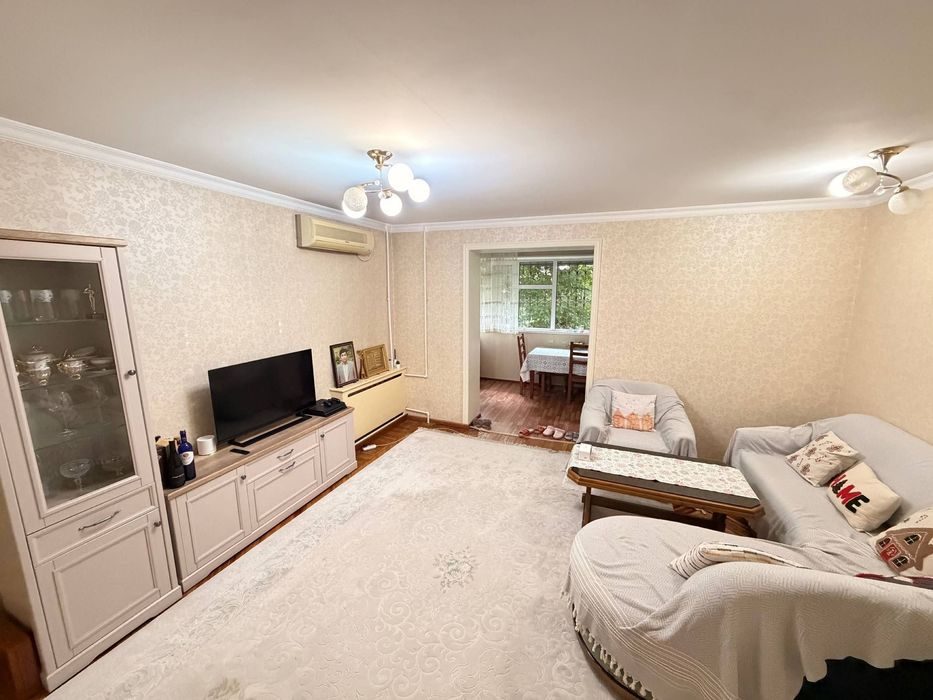 4-комнатная квартира, 90 м², 2/4 эт, Ташкент, Мирабадский район, на продажу