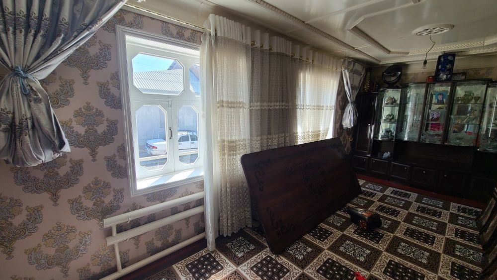 7-комнатный дом, 400 м², Ташкент, Бектемирский район, на продажу