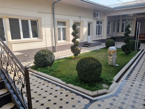 6-комнатный дом, 340 м²
