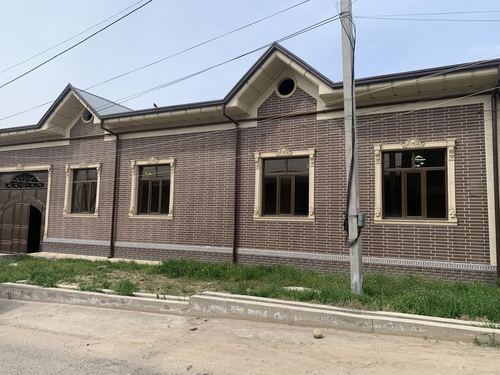 6-room house, 9500 m²