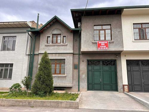6-room house part, 3000 m²