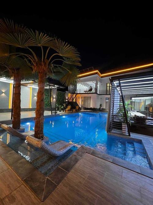 5-xonali dacha, 700 m²