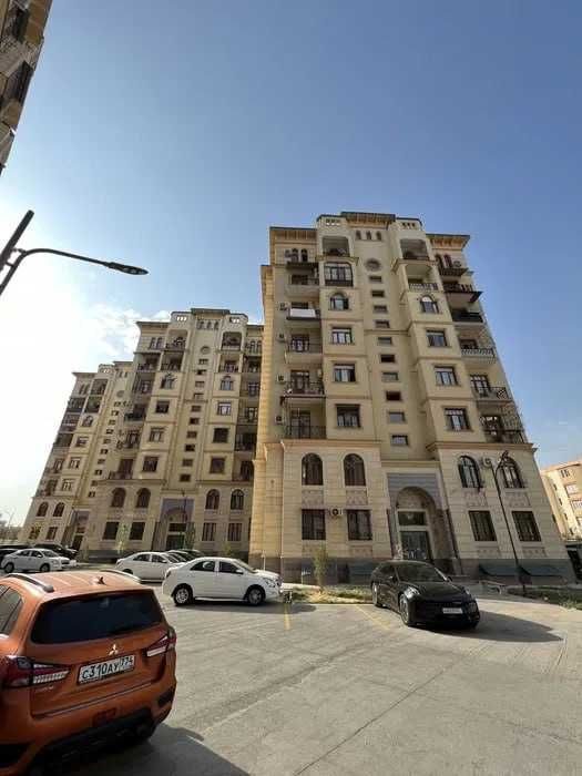 4-комнатная квартира, 145 м², 8/8 эт, Ташкент, Шайхантахурский район, на продажу