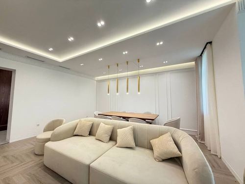 3-комнатная квартира, 150 м²