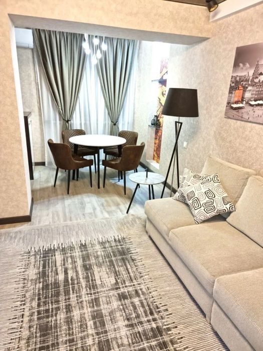 3-комнатная квартира, 80 м², 1/4 эт, Ташкент, Юнусабадский район, в аренду