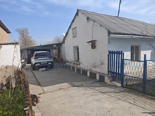 4-room house, 800 m²