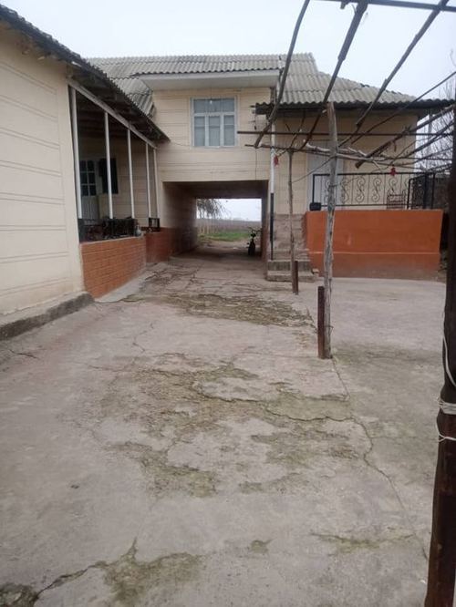 11-room house part, 31 m²