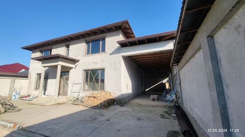 111-комнатный таунхаус, 100 м²