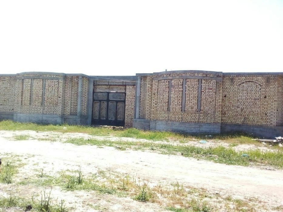 10-комнатная часть дома, 8 м², Янгиюль, на продажу