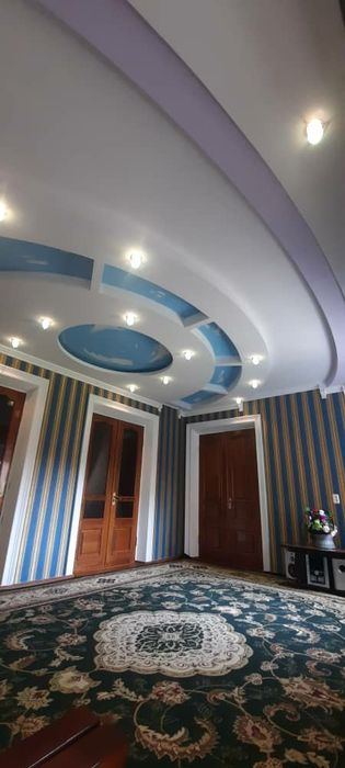 6-room house, 450 m²