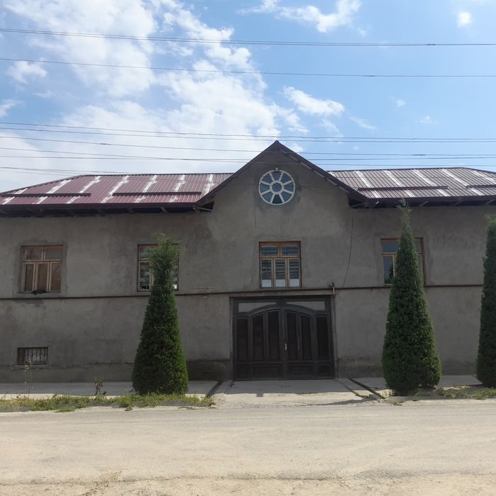 10-xonali uy, 6000 m², Келес, sotuvga