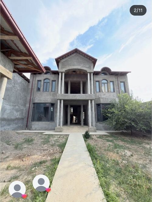 8-xonali uy, 540 m²