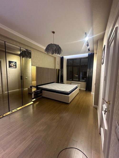 3-комнатная квартира, 145 м²