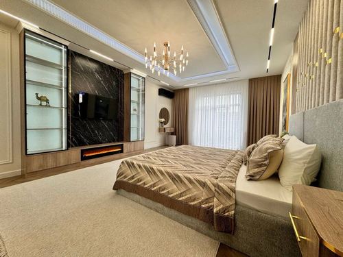 4-room apartment, 140 m²