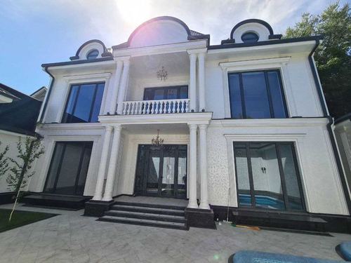 6-комнатный дом, 660 м²