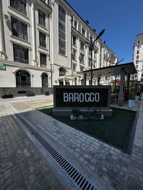 5-room apartment, 230 m²