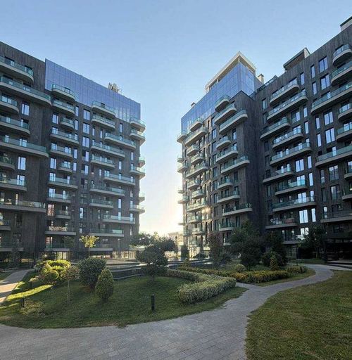 3-room apartment, 143 m²