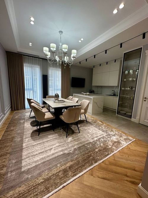 5-xonali kvartira, 232 m²