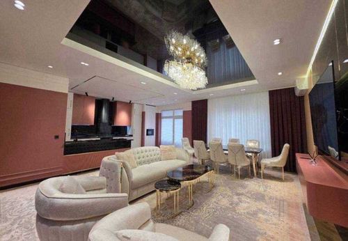 4-room apartment, 220 m²