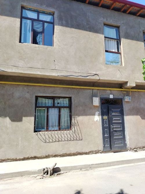 4-xonali uy, 107 m²