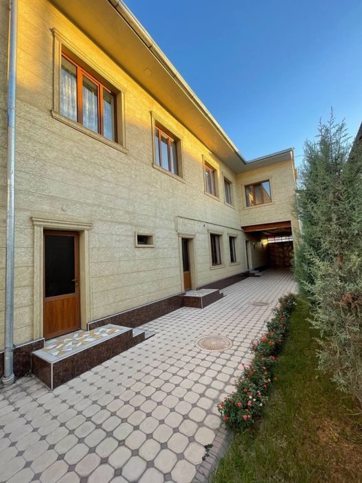 5-комнатный дом, 230 м², Ташкент, Яшнабадский район, на продажу