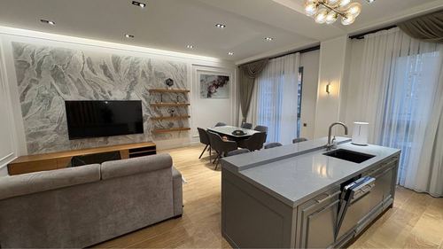 3-xonali kvartira, 120 m²