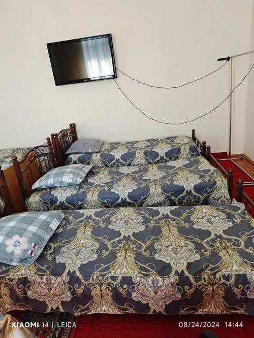 3-xonali kvartira, 70 m²