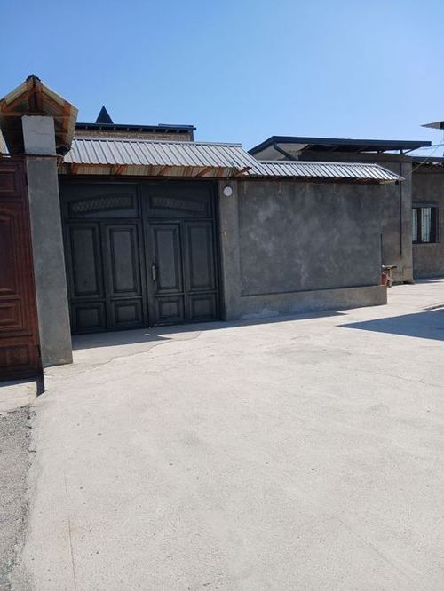 4-room house, 200 m²
