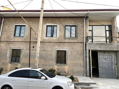 9-room house, 2000 m²
