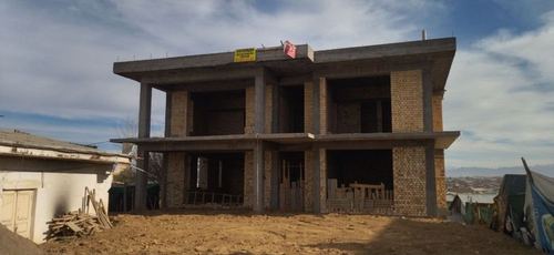 8-room house, 600 m²