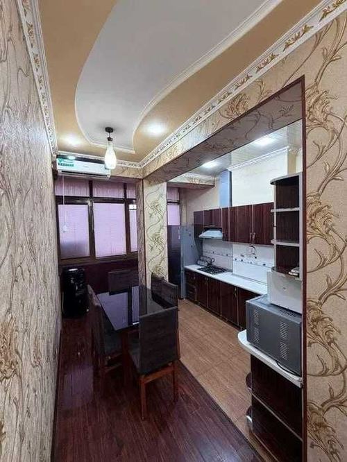 2-комнатная квартира, 77 м²