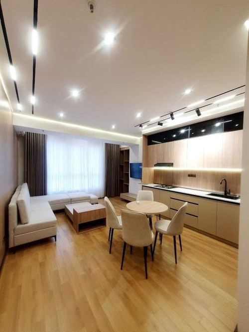 2-комнатная квартира, 76 м²